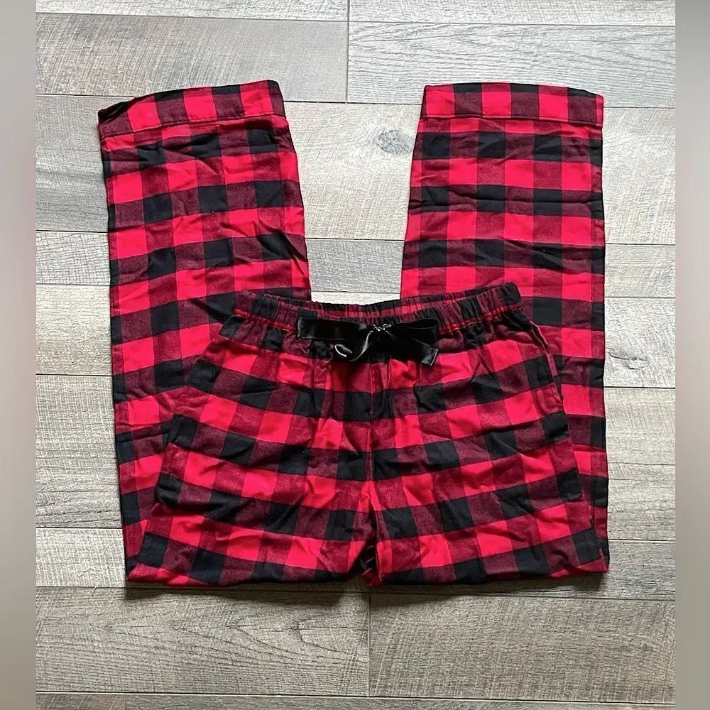 NWOT! Natural Reflections, Ladies, Red & Black Plaid, Flannel, Sleep Pants. Med.